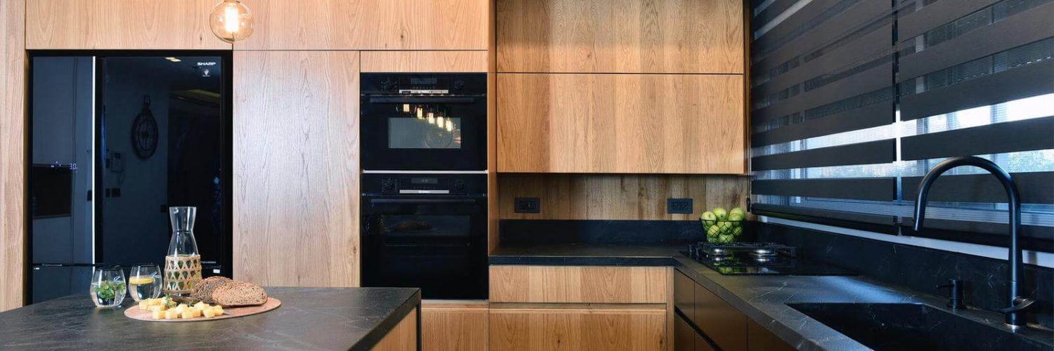 משטח עבודה למטבח ואי מגרניט שחורה